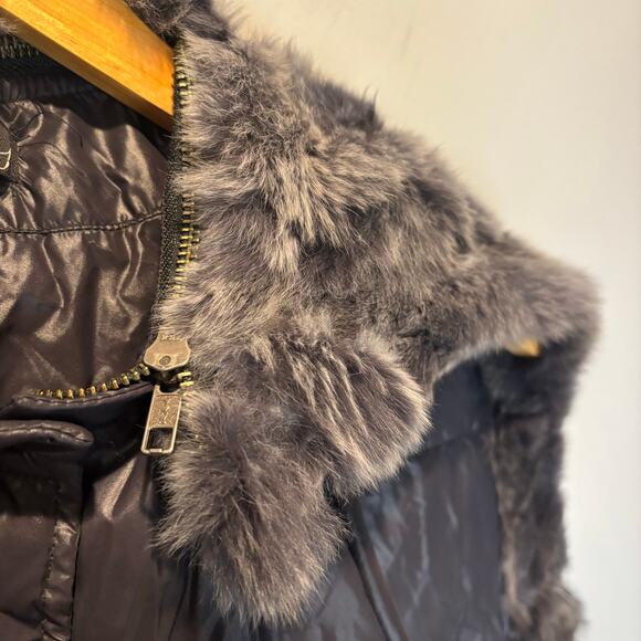 Elizabeth and James Gray Down Filled Vest with Rabbit Hair Hood - size Medium - Picture 6 of 8